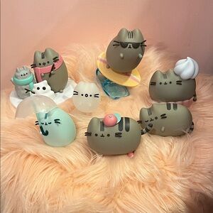 Pusheen Box Cat Vinyl Figurines Collection